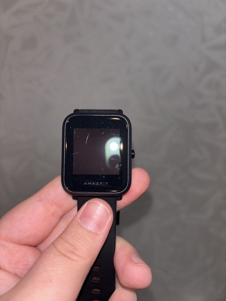 Часы Amazfit Bip2
