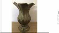 Vaza veche englezeasca din bronz masiv