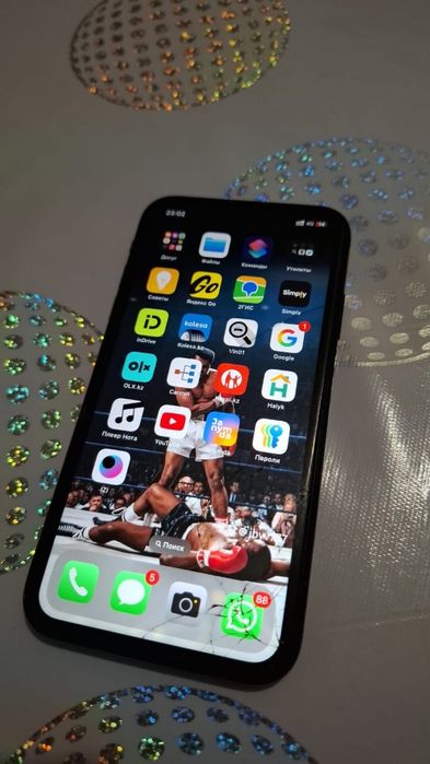 Продам айфон XR