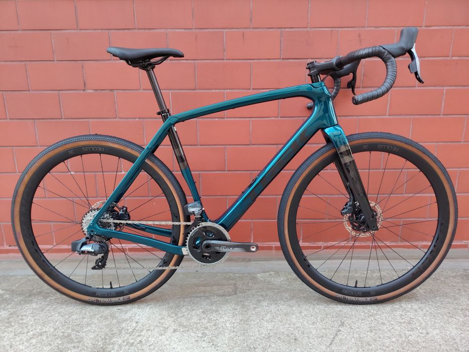 Bicicleta gravel Trek Checkpoint SL 7 / full Sram Force eTape AX