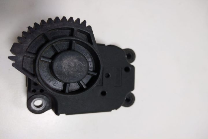 Motoras clapeta aeroterma  3M5H19E616AB Ford C-Max a 2-a generatie se