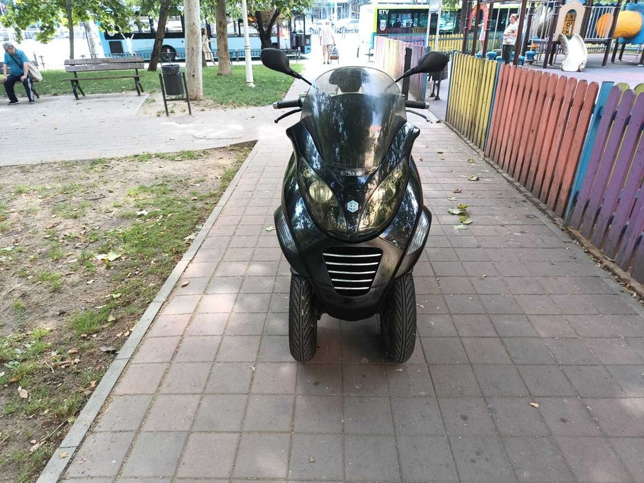 Vand scuter Piaggio MP3 125