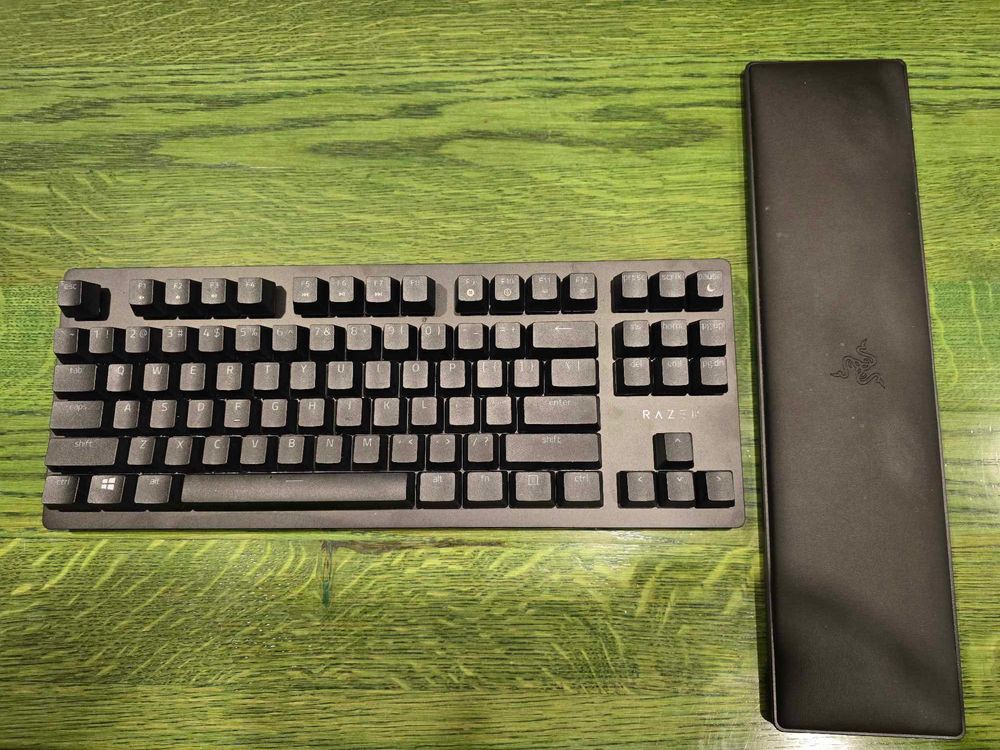 Tastatura Gaming Razer Huntsman V2 Tenkeyless, Clicky Switch, RGB