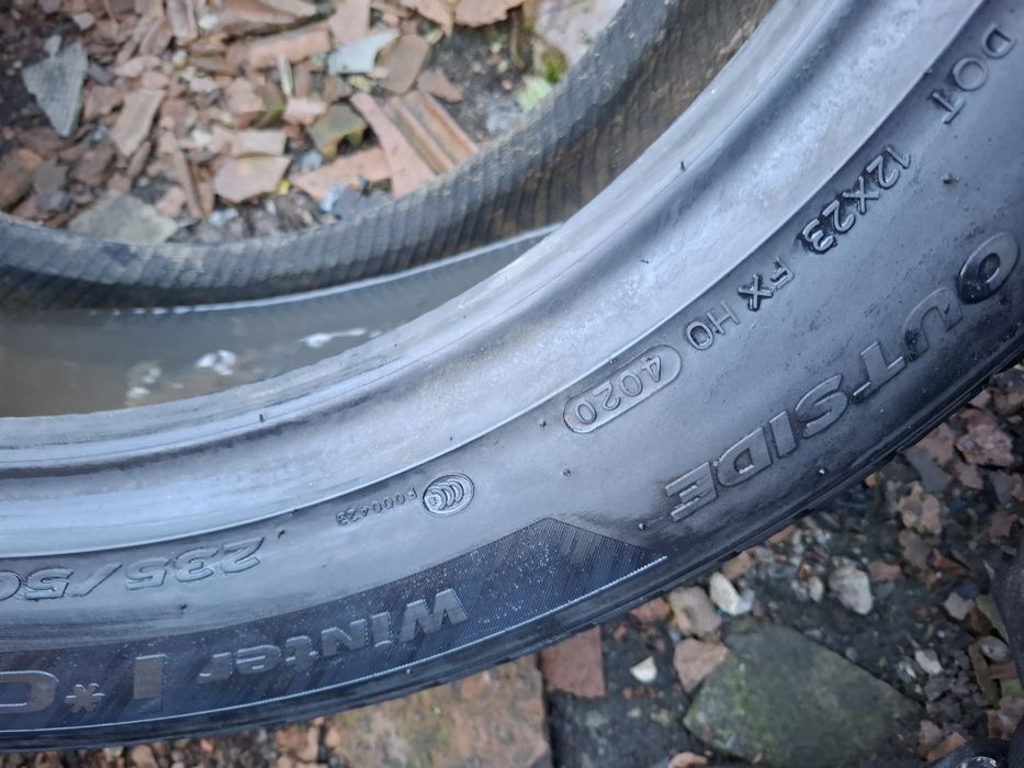 Vand 2 anvelope 235 50 19 hankook de iarna bune dot 2020
