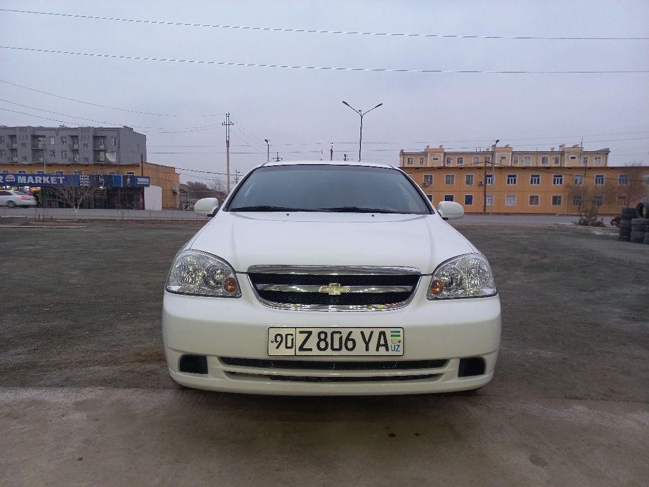 Ласетти 2010 й.  радной
