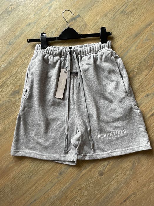 Pantaloni  Essentials