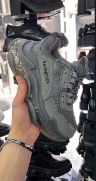 Balenciaga gri unisex