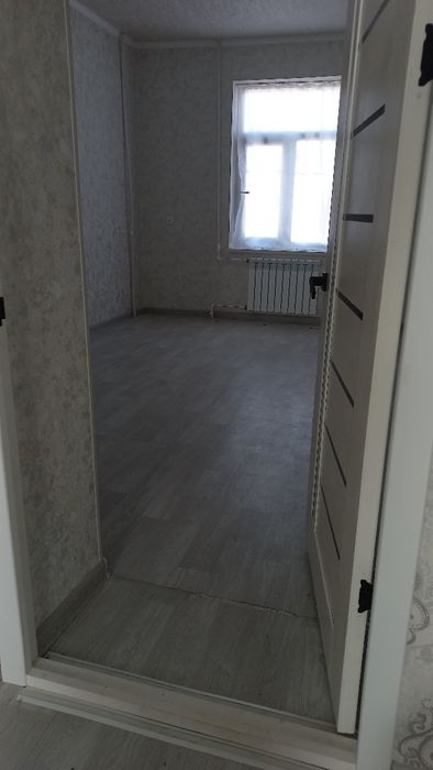 2 xonalik uy tez va arzon sotiladi