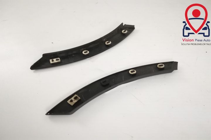 Въздуховод / Deflector Aer Bara Fata Dreapta Оригинален В Добро Състоя