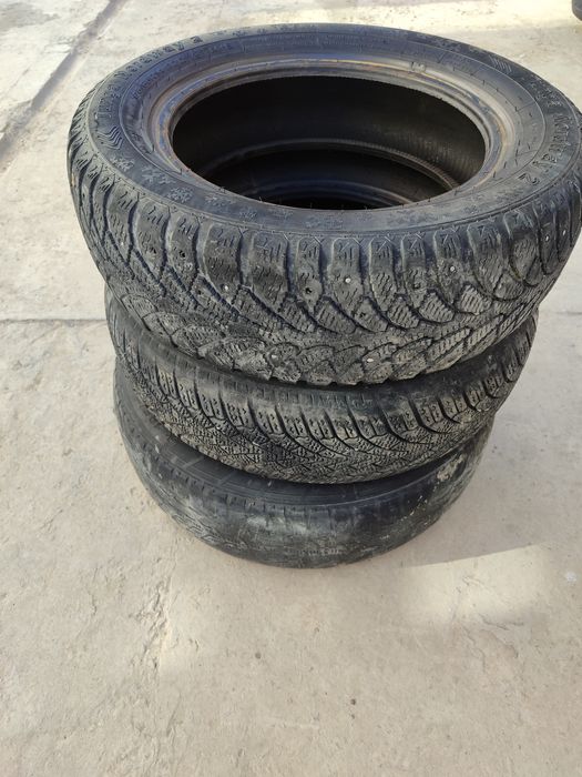 Автошина покрышка зимняя