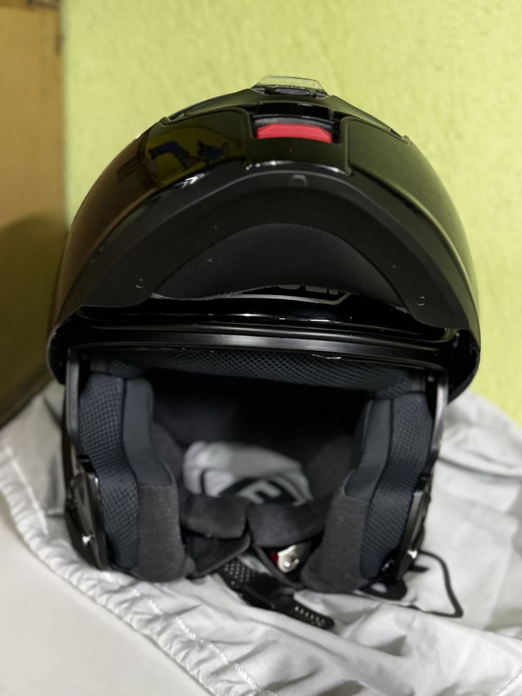 Каска Shoei Neotec 3