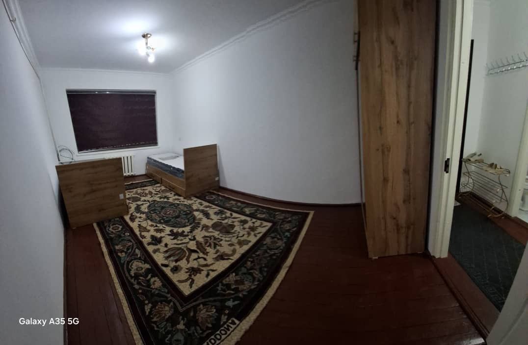 Калининский массивда 3 хона 4 хона килинган квартира ижарага берилади
