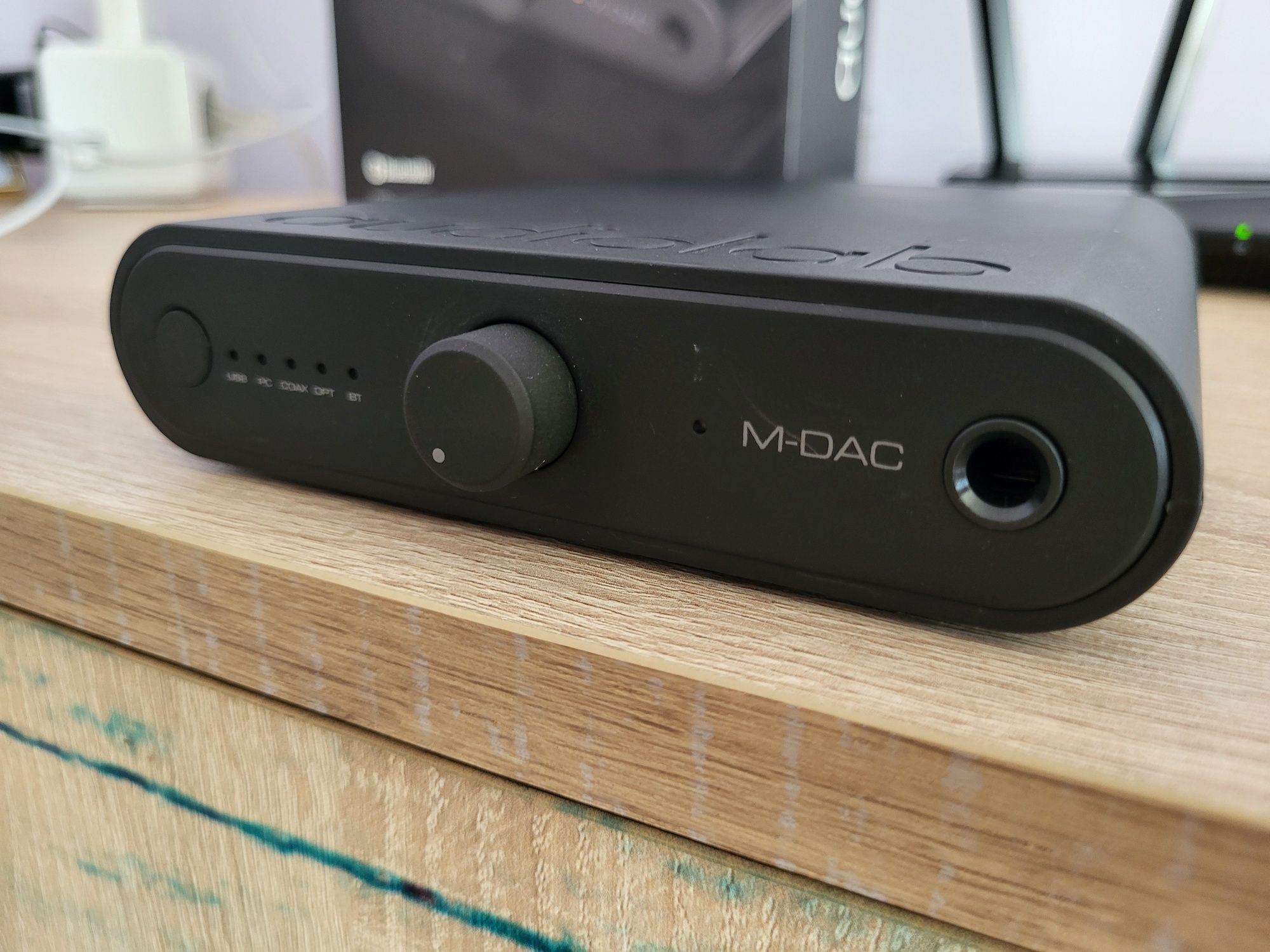 Audiolab M-DAC Mini DSD DAC and Headphone Amp