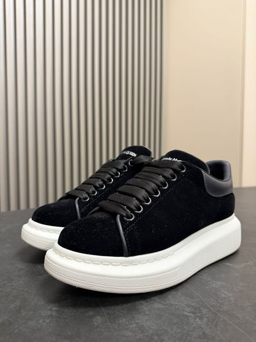 Alexander McQueen Velvet Sneakers Marimea 37