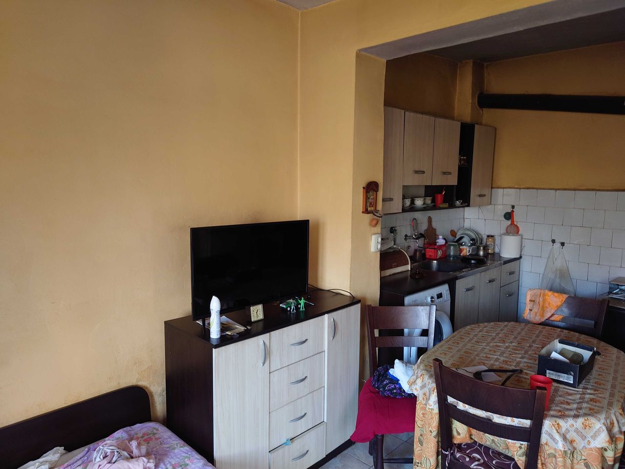 Продава се Къща в Бяла Слатина - 74 кв.м за 359 €/кв.м - Снимка #1