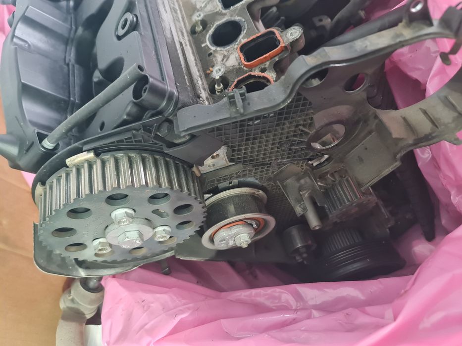 Motor skoda octavia 2 1.6 tdi