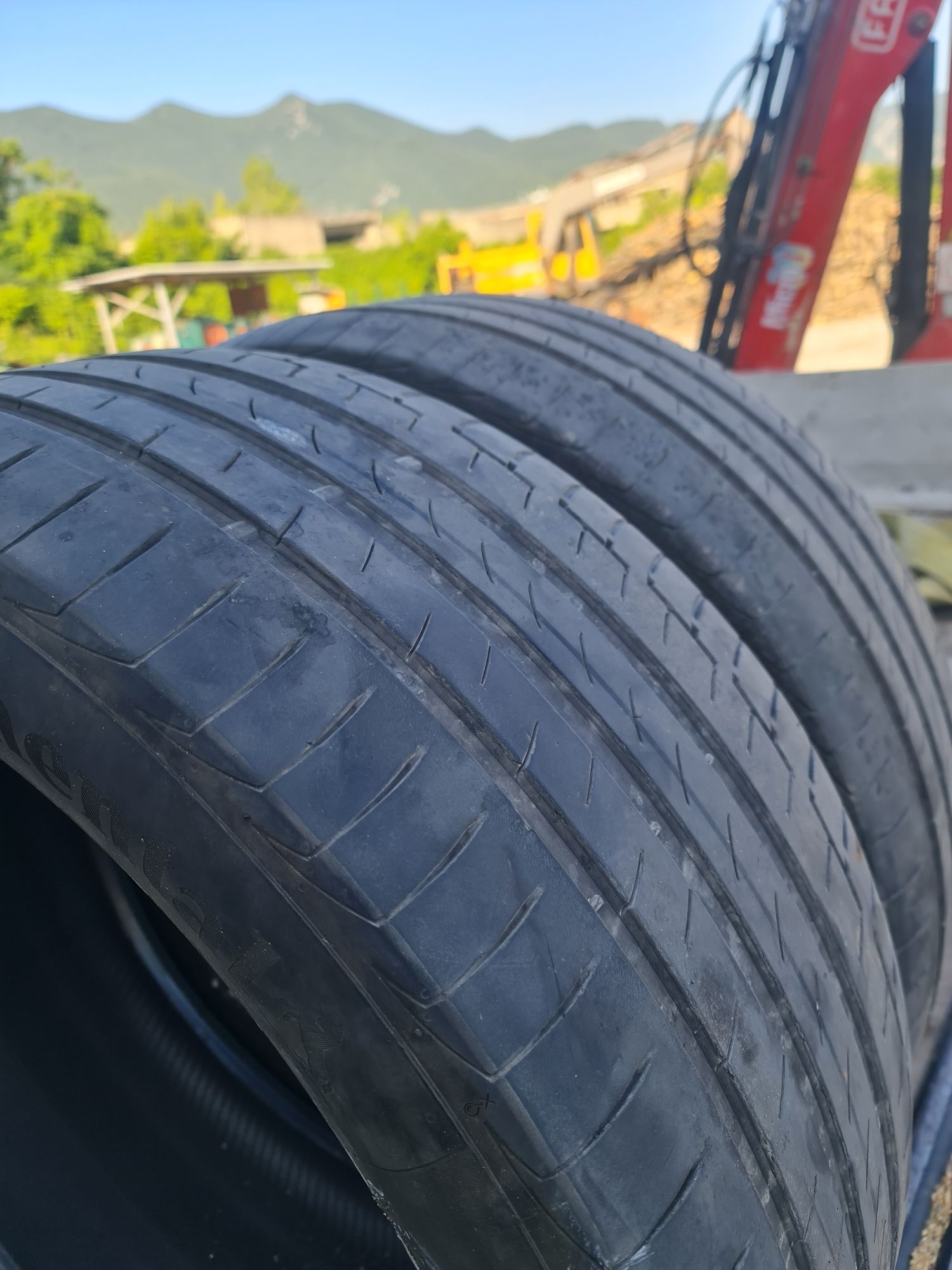 Гуми 285/45 r 22 летни 400лв