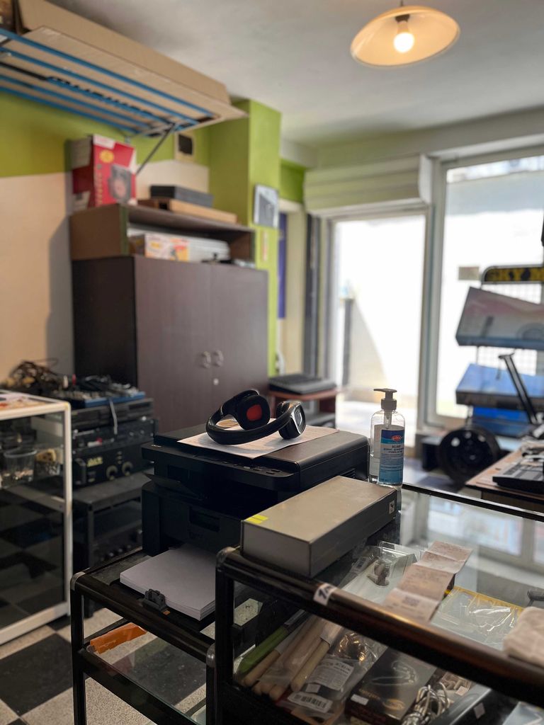 Дава се под наем  в Бургас, Лазур - 30 кв.м за 480 € - Снимка #9