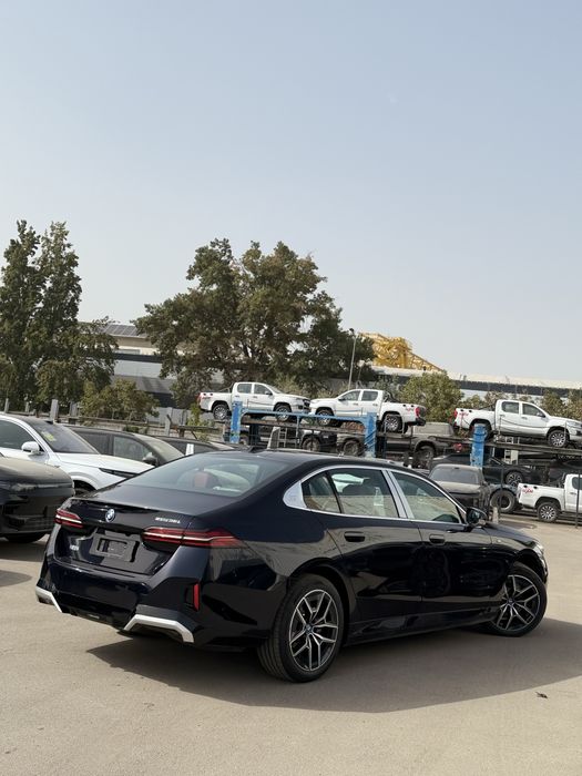Bmw i5 2025 eDrive 35L M sport