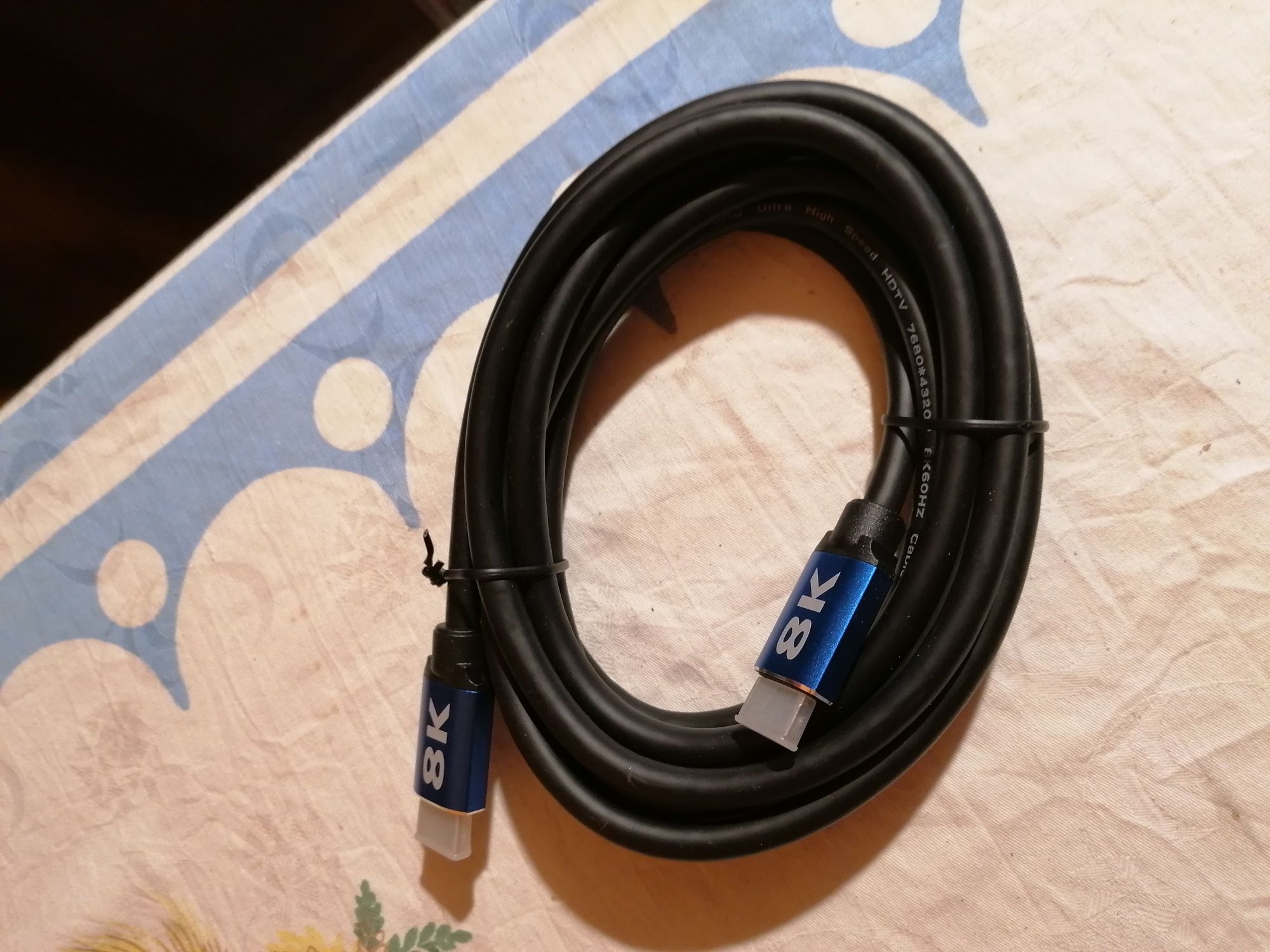 Cablu de conetare 8K