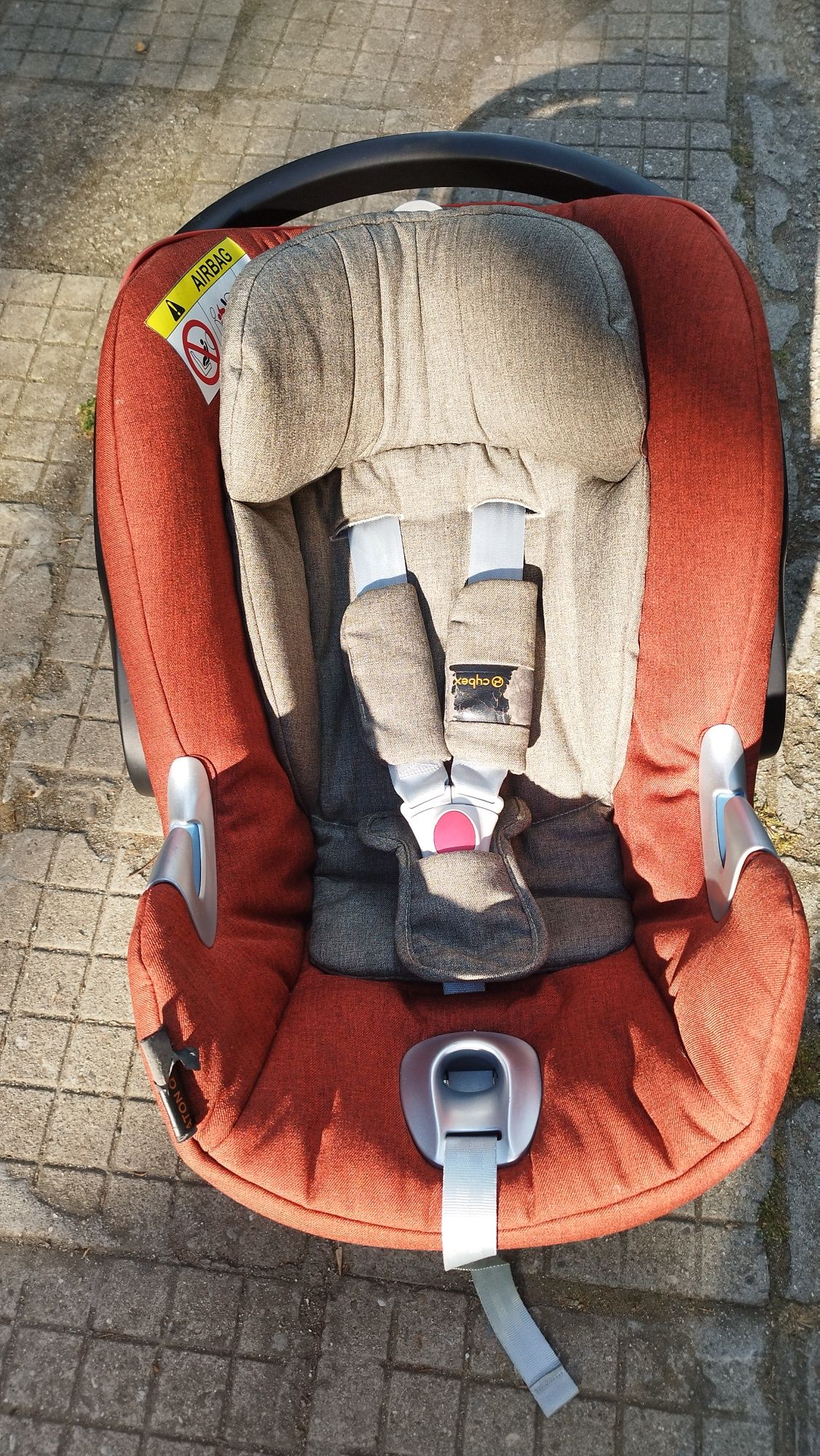 Бебешки кош за кола cybex aton q
