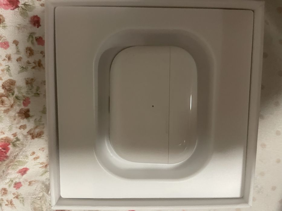 Airprods 4 pro de vanzare