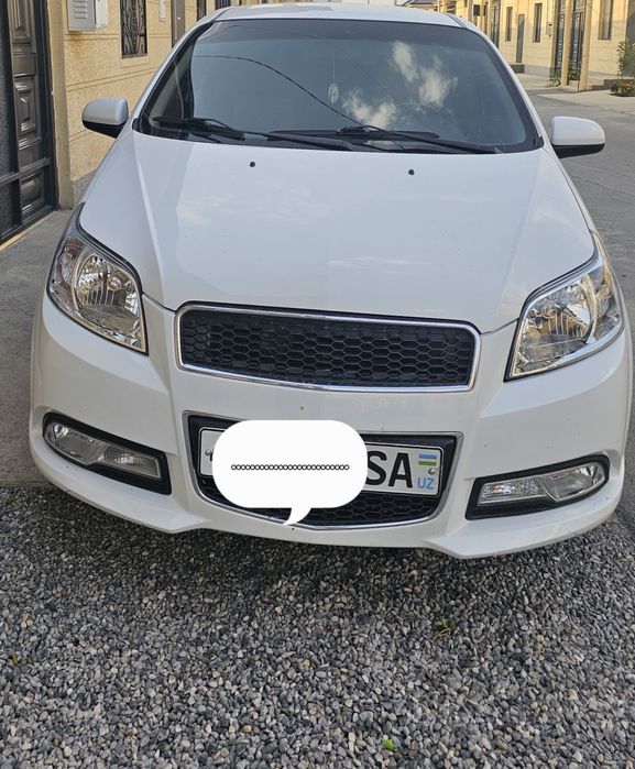Nexia 3 avtomat sotiladi