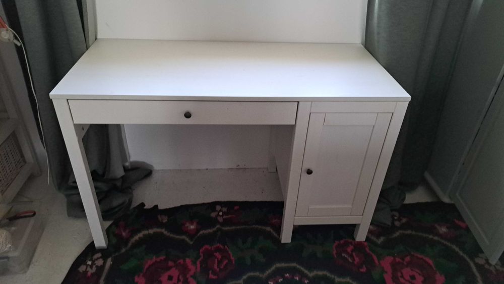 Birou de la Ikea