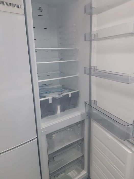 Продам холодильник Атлант