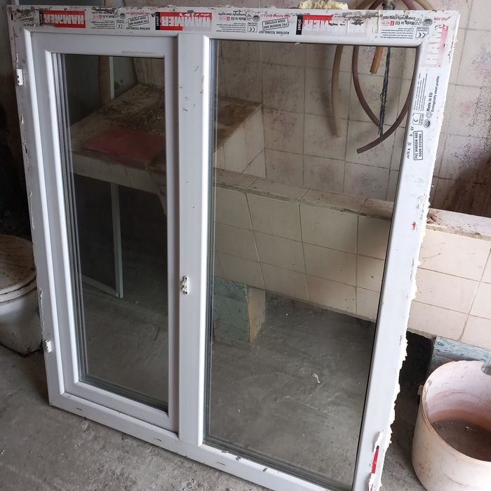 Пвц прозорец с комарник