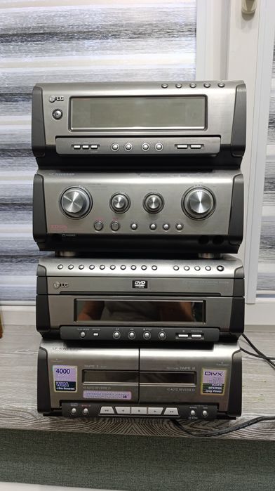 Музыкальный центр LG