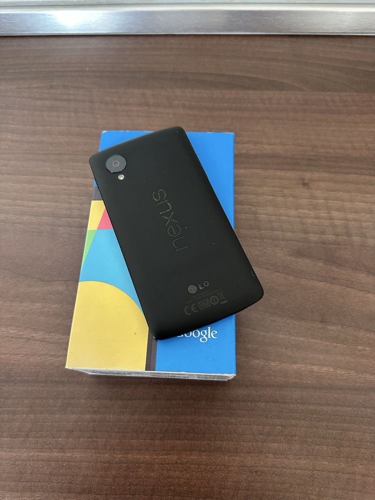Google (LG) Nexus 5