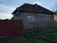 Casă de vânzare