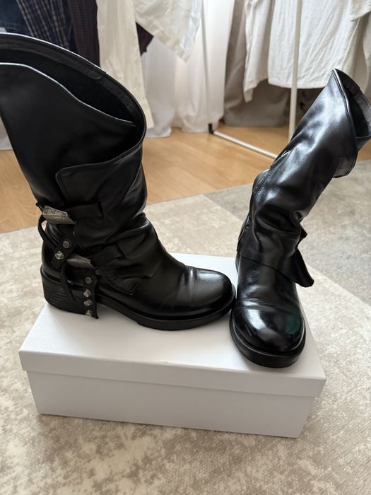 Ghete Epica marime 36