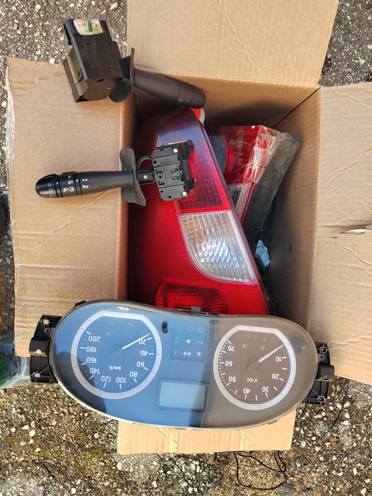 Дачия Логан 2007 на части