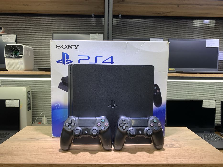 Sony PlayStation 4 Slim, 1 TB, версия 12.50, 2 джойстика, новый,0789/А