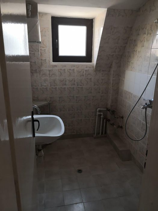 Дава се под наем Тристаен апартамент в Пловдив, Мараша - 78 кв.м за 325 € - Снимка #4