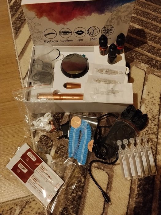 Машинка за грим  и красота