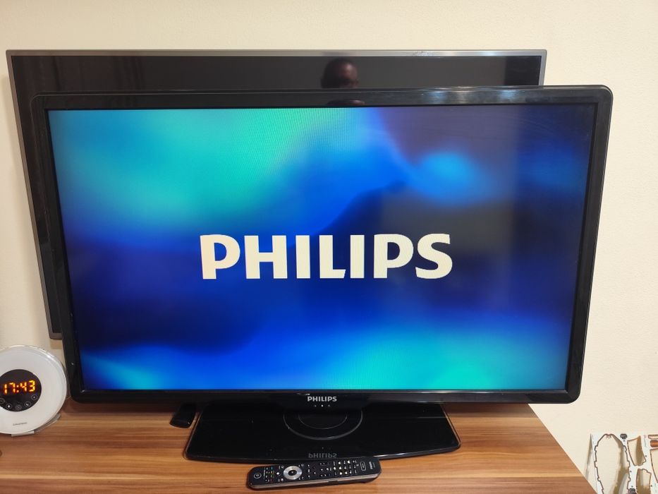 Televizor Philips 107 cm hdmi euroscart