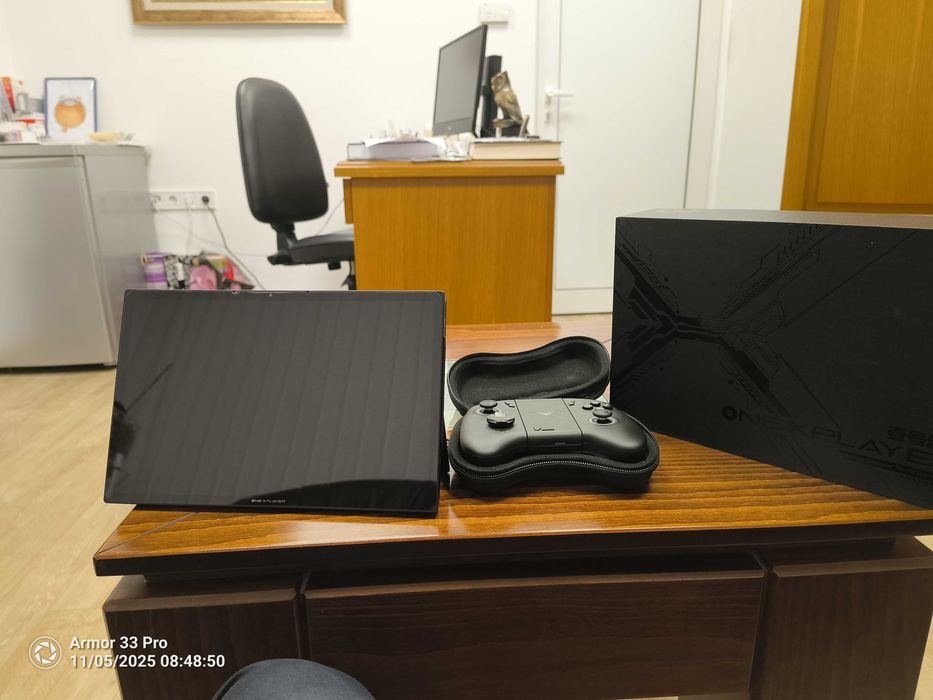 OneXplayer X1 отличен