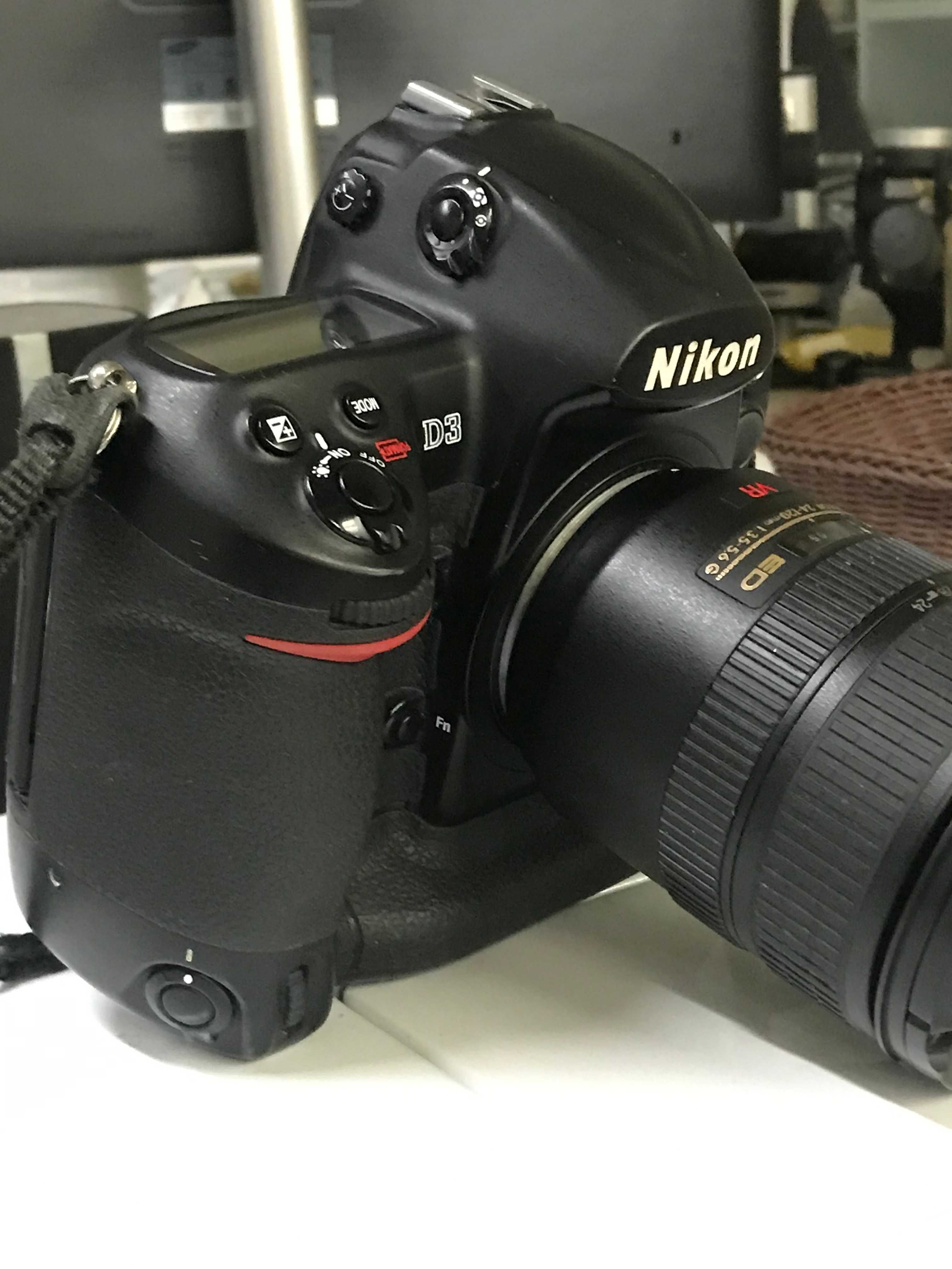 Nikon D3 с две карти и обектив Nikor 24-120мм 1:3,5-5,6 G.