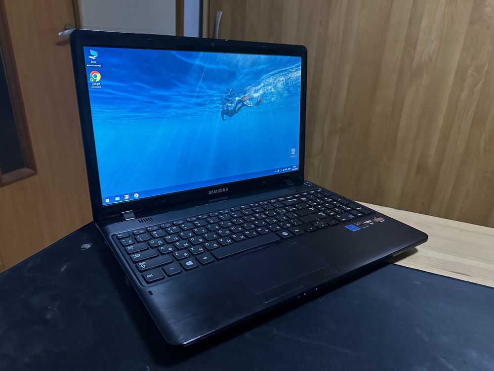 Ноутбук AMD E2-1800/RAM 8Gb DDR3/SSD/HDD 1TB/Radeon HD 7400M