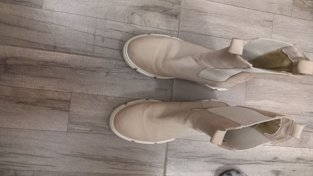 Боти естествена кожа