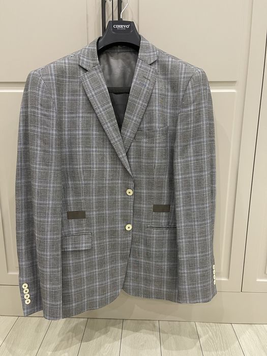 Продам пиджак в отличном состоянии