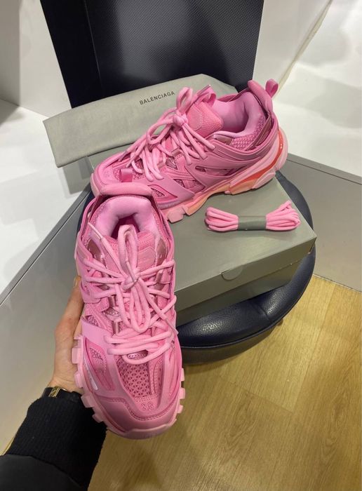 Adidasi BALENCIAGA : piele naturală 100% , poze reale