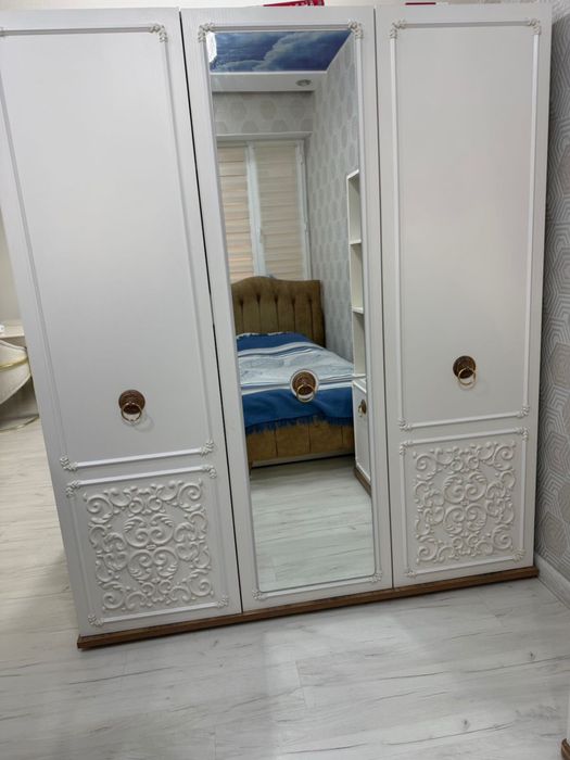 Мебель с кроваьтю