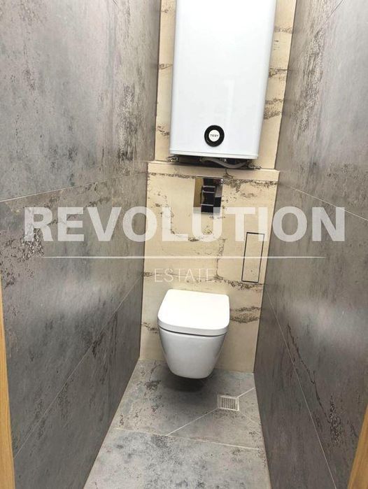 Дава се под наем Двустаен апартамент в Варна, Колхозен пазар - 65 кв.м за 600 € - Снимка #6