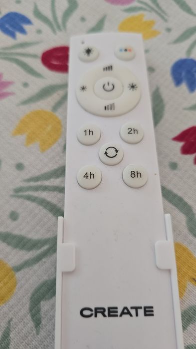 Ventilator tavan cu lumina si telecomanda