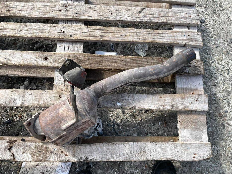 Катализатор 7L5254450J Porsche Cayenne S 4.5 2005г 9PA