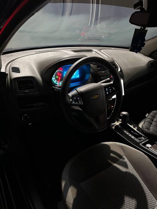 Срочно продается Chevrolet Cobalt, 2023-24, цвет Jet Blue, 4-поз, А-Т